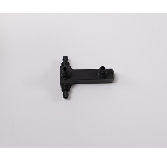 Đầu nối 4 chiều (trước)T30-BC.AG.SS000424.01